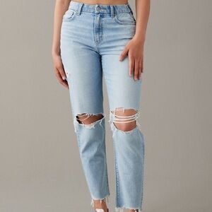 NWT American Eagle strigid curve mom jeans